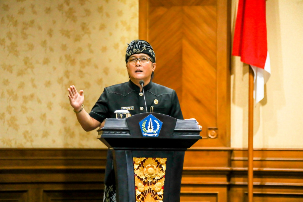 Bupati Giri Prasta Buka Rapat Kerja Pengurus PHDI Badung, Ajak Semua Pihak Jaga Persatuan Umat Hindu